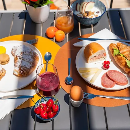 Relais One Bed & Breakfast Marcelli