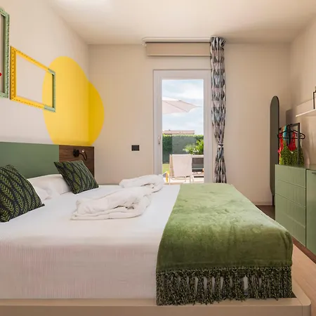 Relais One Bed & Breakfast 4*